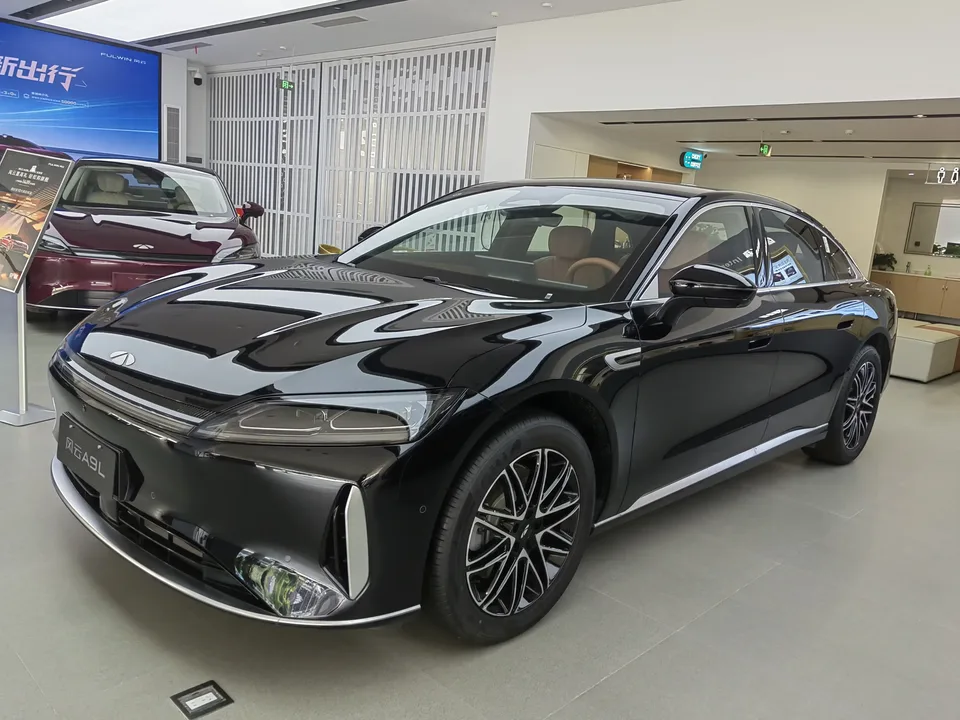 Chery Fengyun Fengyun A9L Fengyun A9L 2025 260 Super Long Battery Life Premium Edition 2025 — photo 1, buy with delivery to Moscow