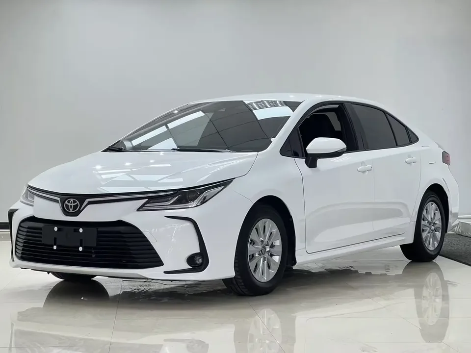 Toyota Corolla Corolla 2022 1.5L CVT Pioneer Edition 2022 — photo 1, buy with delivery to Moscow