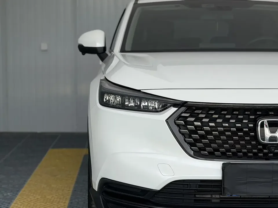 Honda WR-V HondaXR-V 2023 1.5L CVT Hot Edition 2023 — миниатюра 3