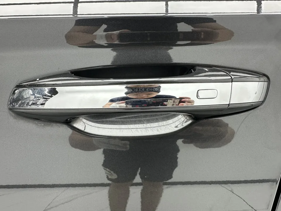 Volkswagen Tharu tuyue 2022 280TSI 2WD Deluxe Edition 2023 — thumbnail 3