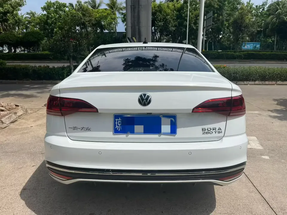 Volkswagen Bora Bora 2024 280TSI DSG Comfort Edition 2024 — thumbnail 2