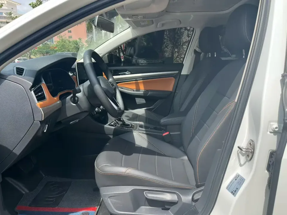 Volkswagen Bora Bora 2024 280TSI DSG Comfort Edition 2024 — thumbnail 5