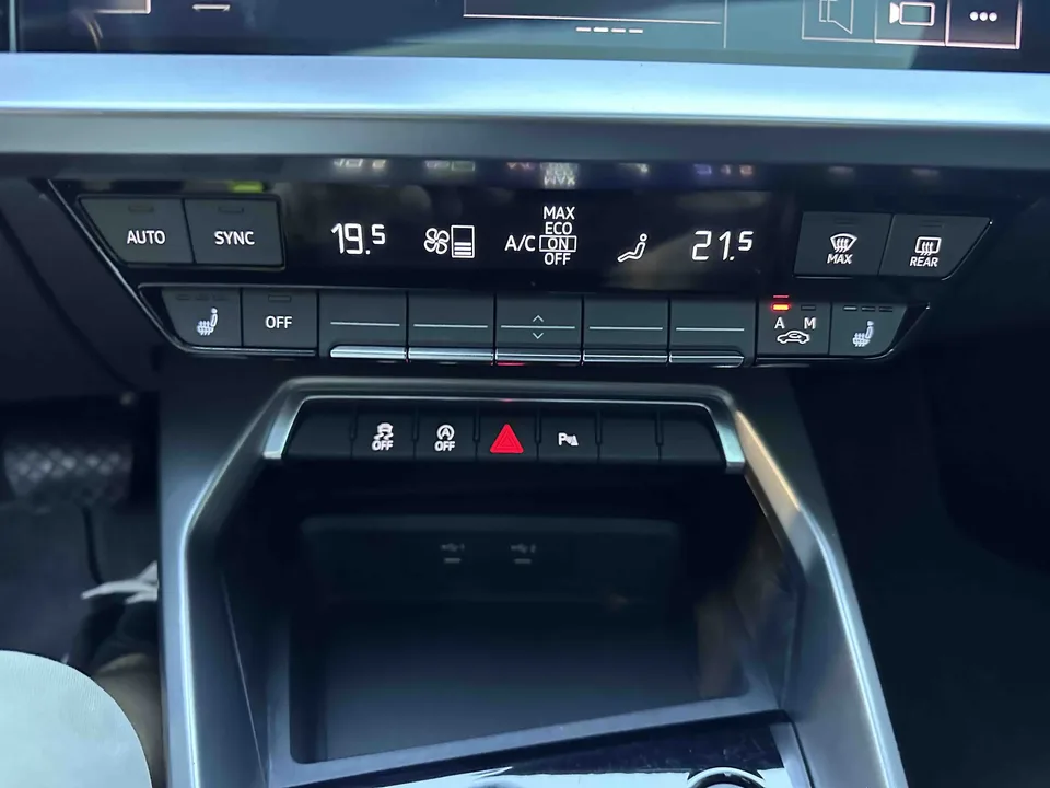 Audi A3 Audi A3 2023 Sportback 35 TFSI Stylish and sporty 2023 — thumbnail 3