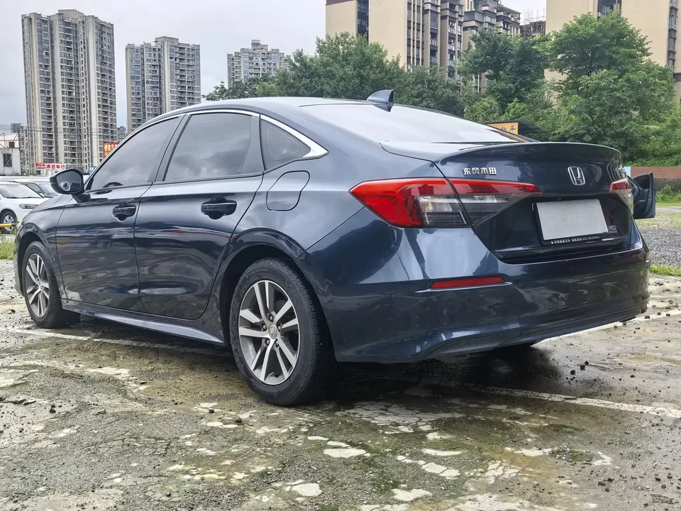 Honda CIVIC Civic 2022 240TURBO CVT Dynamic C-position Special Edition 2024 — thumbnail 4