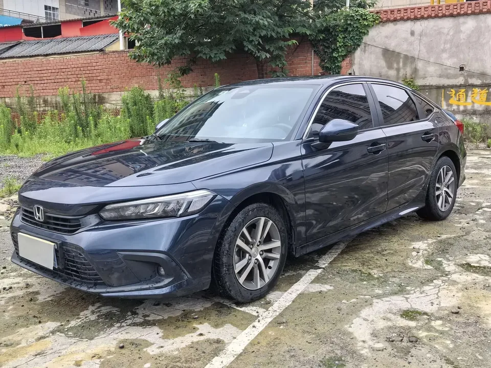 Honda CIVIC Civic 2022 240TURBO CVT Dynamic C-position Special Edition 2024 — photo 1, buy with delivery to Moscow