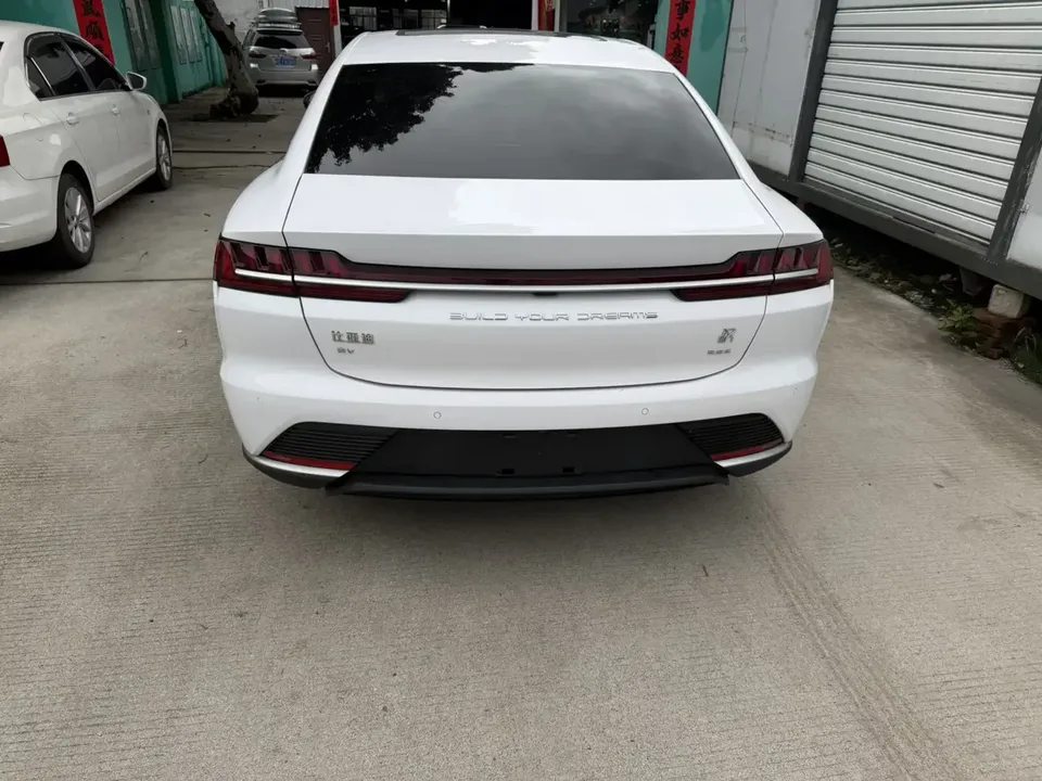 BYD Han EV Han EV 2021 Four-wheel drive high-performance flagship model 2022 — thumbnail 2