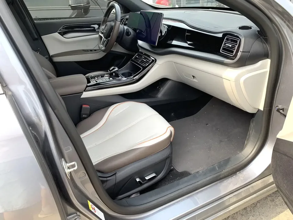 BYD Qin PLUS DM Qin PLUS DM 2023 DM-i Champion Edition 120KM Leading Type 2023 — thumbnail 2