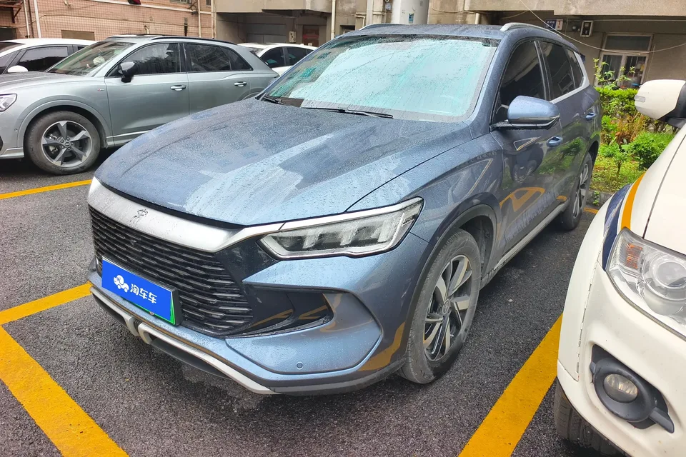 BYD Song Pro DM Song Pro DM 2024 DM-i Honor Edition 71km Pilot Edition 2024 — photo 1, buy with delivery to Moscow