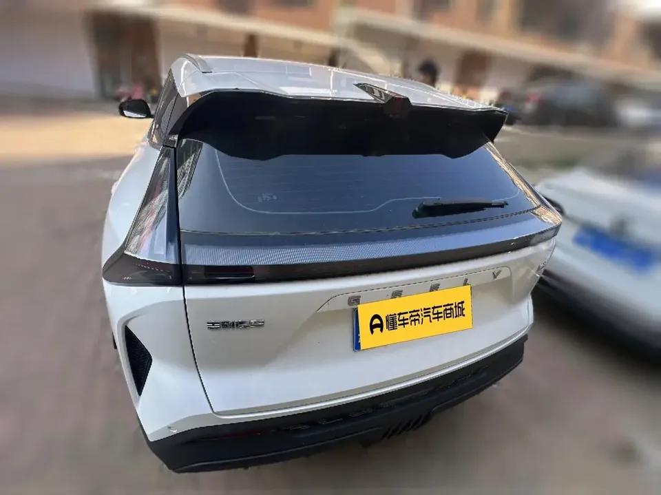 Geely Atlas Boyue 2024 1.5TD Dragon Edition 2025 — thumbnail 2
