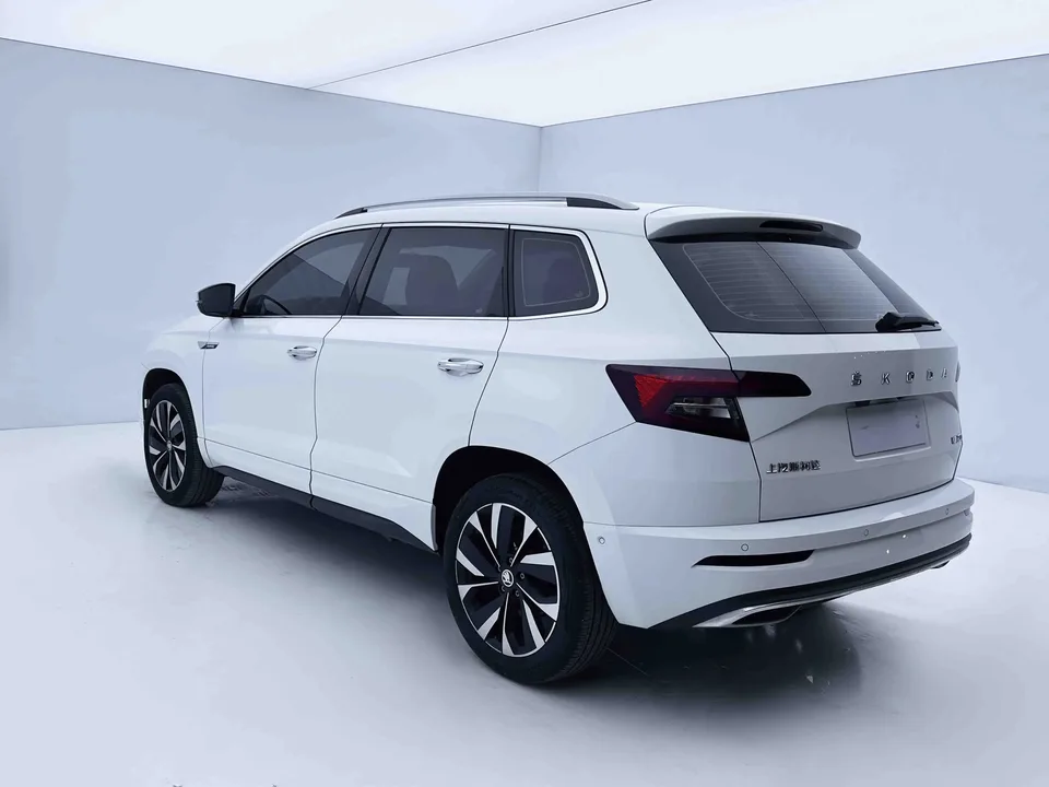 Skoda Karoq Korok 2023 TSI280 Smart Edition 2024 — thumbnail 2