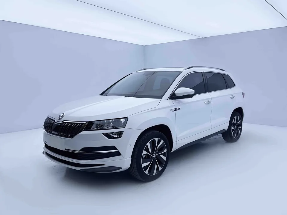 Skoda Karoq Korok 2023 TSI280 Smart Edition 2024 — photo 1, buy with delivery to Moscow