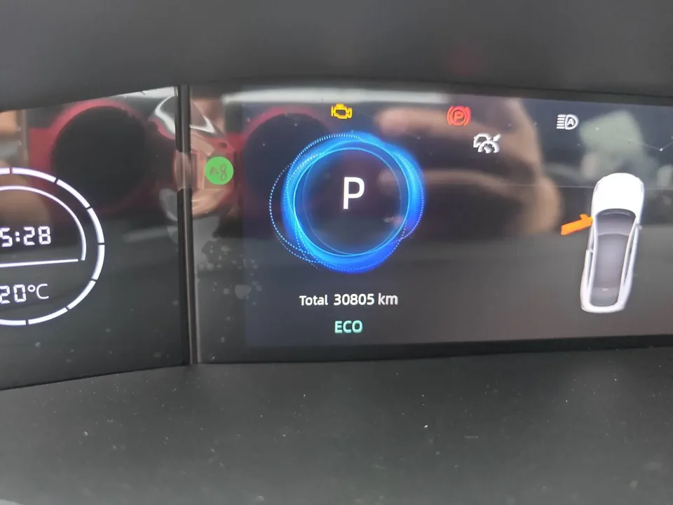 Changan UNI-V Changan UNI-V 2024 1.5T Premium 2023 — thumbnail 5