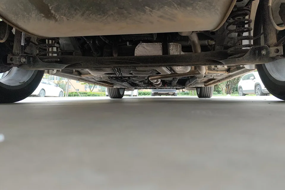 Geely Emgrand emgrand 2025 4th Generation 1.5L CVT Premium 2025 — миниатюра 3