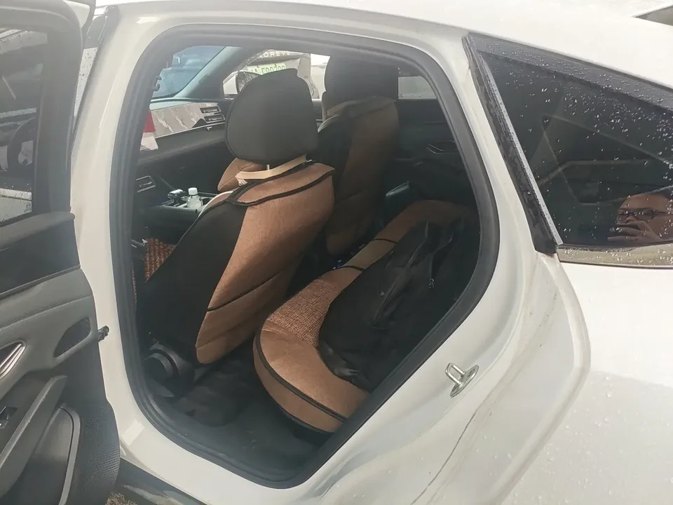 BYD Qin L DM Qin L DM 2025 Intelligent Driving Edition DM-i 80KM Leading Edition 2025 — thumbnail 3