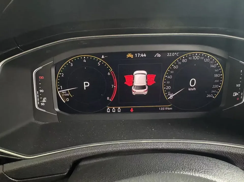 Volkswagen T-Roc TANG 2022 280TSI DSG 2WD Comfort PLUS 2022 — thumbnail 3