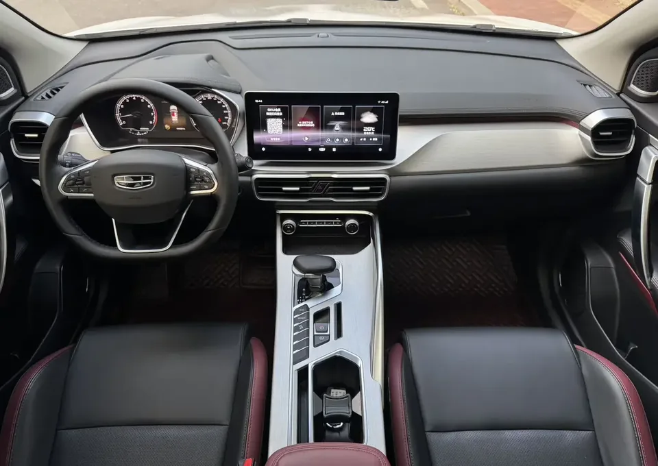 Geely Coolray SX11 Binyue 2021 240T DCT Diamond Edition 2023 — thumbnail 4