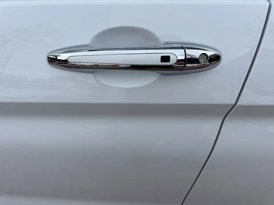 Haval M6 Haval M6 2021 PLUS 1.5T DCT Luxury Intelligent Connection 2022 — thumbnail 3