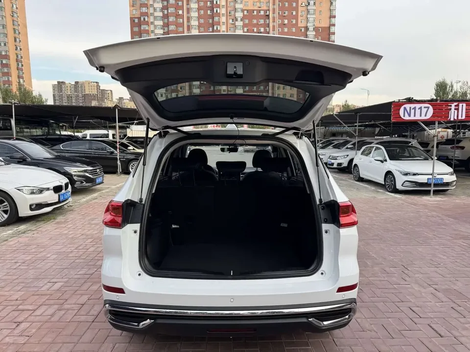 Haval M6 Haval M6 2021 PLUS 1.5T DCT Luxury Intelligent Connection 2022 — thumbnail 5