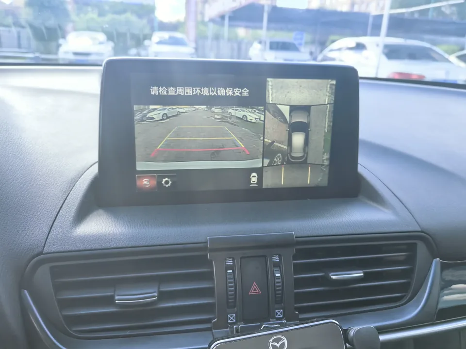 Mazda CX-4 Mazda CX-4 2021 2.0L 2WD Blue Sky Explorer Edition 2023 — thumbnail 4