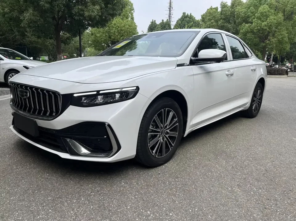 Geely Preface Xing Rui 2026 1.5T Dongfang Yao Fuyao Edition 2026 — photo 1, buy with delivery to Moscow