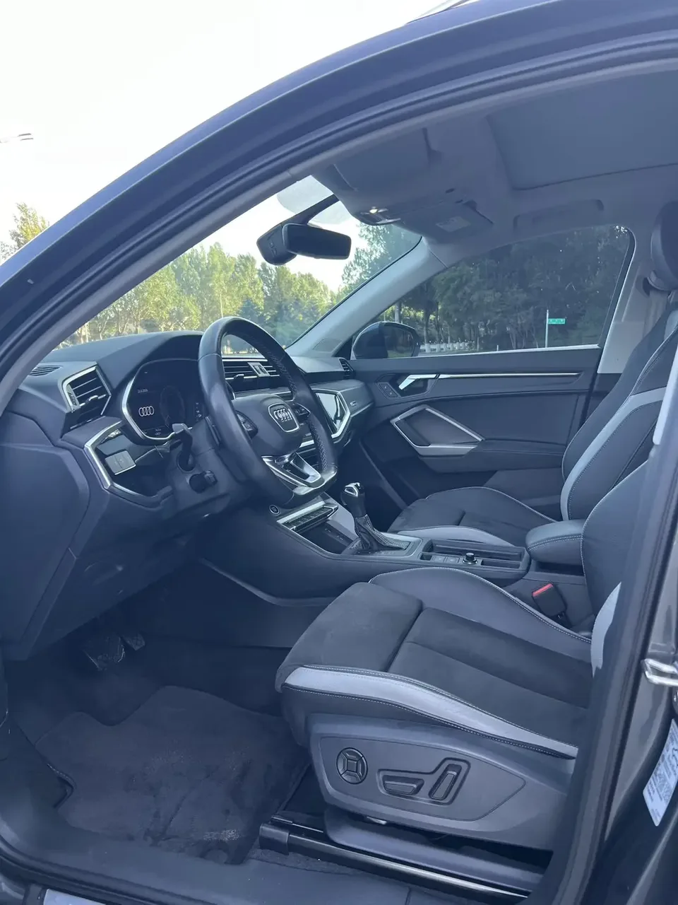 Audi Q3 Audi Q3 2022 35 TFSI Stylish Dynamic 2022 — thumbnail 5