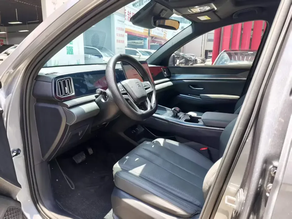 BYD Song Pro DM Song Pro DM 2025 Second generation intelligent driving version DM-i 115KM Excellence 2025 — thumbnail 5