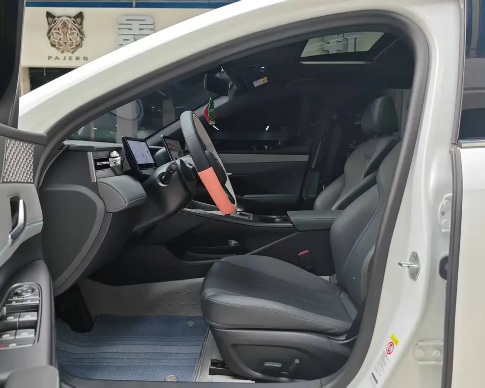 BYD Qin PLUS DM Qin PLUS DM 2025 DM-i 55KM Intelligent Driving Edition 2025 — thumbnail 5