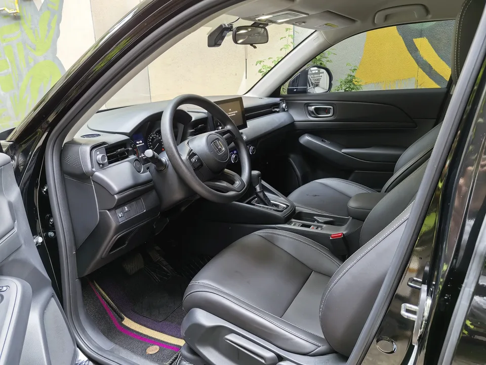 Honda VEZEL Binzhi 2023 1.5L CVT Elite Edition 2023 — thumbnail 4