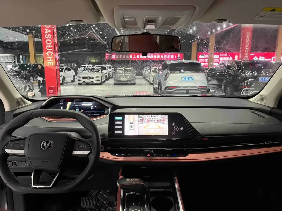 Changan CS55 Plus Changan CS55 PLUS 2024 The third generation 1.5T DCT premium model 2024 — thumbnail 5