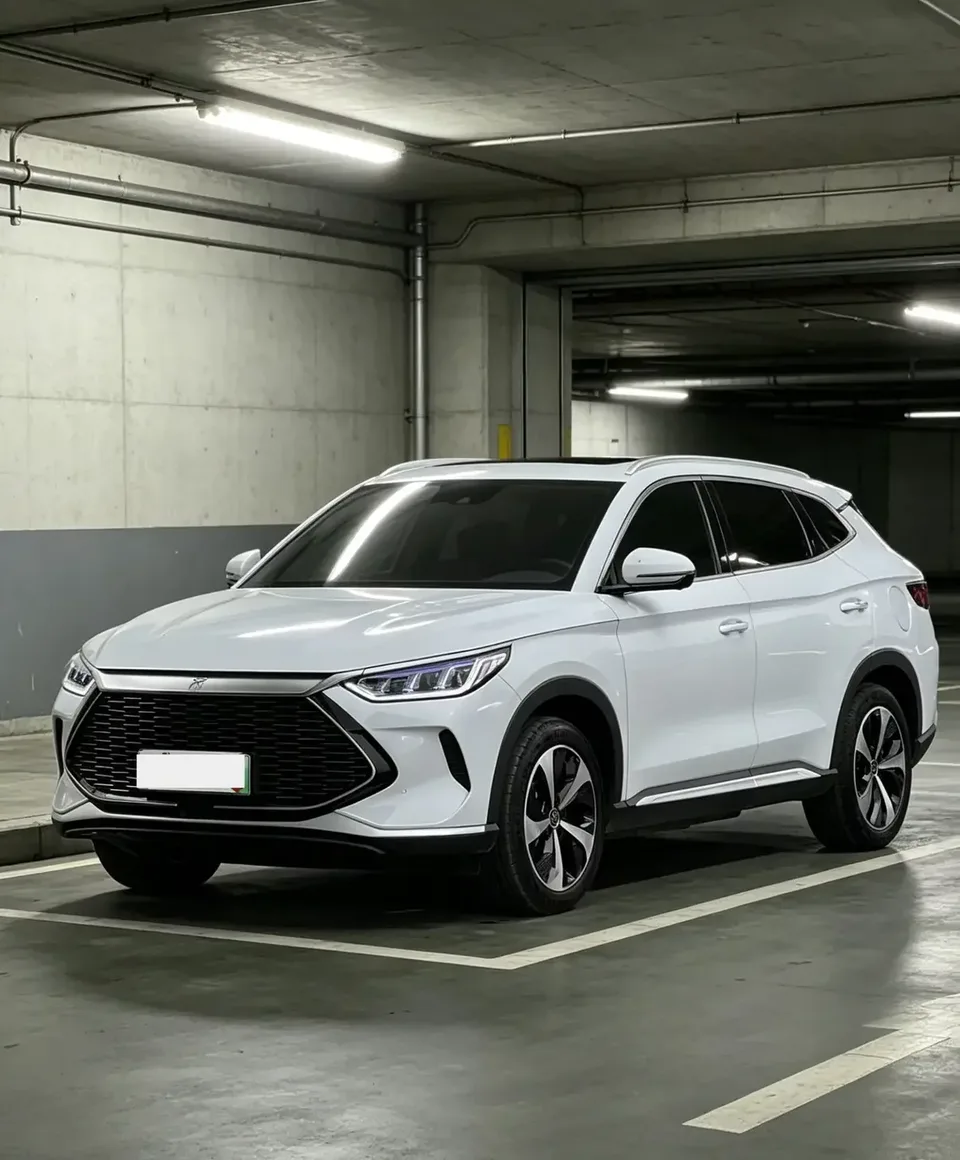 BYD Song PLUS DM Song PLUS DM 2021 DM-i 110KM 2WD Flagship PLUS 2022 — photo 1, buy with delivery to Moscow