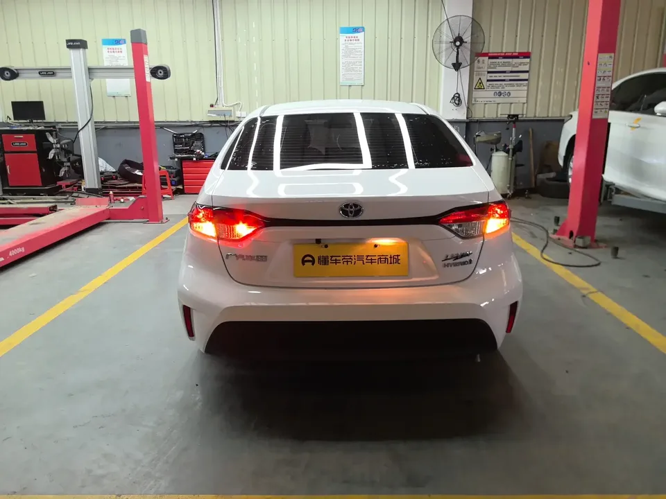 Toyota Levin Lei Ling 2023 Hybrid 1.8L Leading Edition 2024 — thumbnail 2