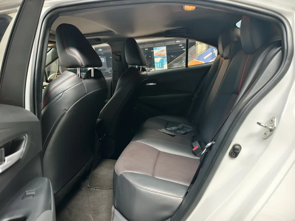 Toyota Levin Lei Ling 2022 185T CVT Sports Edition 2022 — thumbnail 4