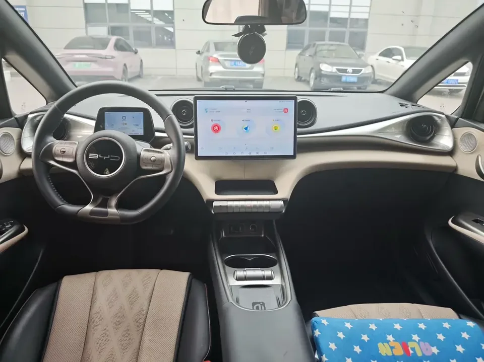 BYD Dolphin dolphin 2023 Fashion version 2023 — thumbnail 2