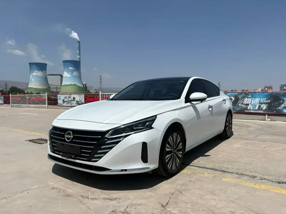 Nissan Altima Sound of nature 2022 2.0L XL-TLS Enjoy Edition 2024 — photo 1, buy with delivery to Moscow