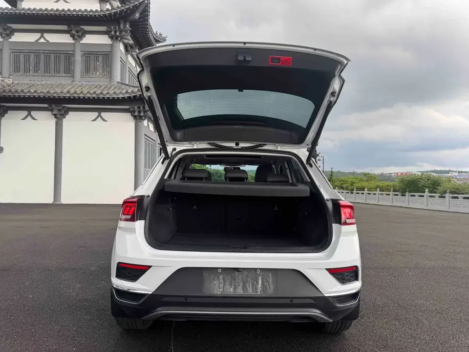 Volkswagen T-Roc TANG 2022 280TSI DSG 2WD Comfort PLUS 2022 — thumbnail 4