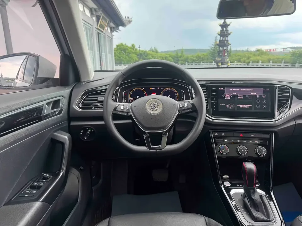 Volkswagen T-Roc TANG 2022 280TSI DSG 2WD Comfort PLUS 2022 — thumbnail 5