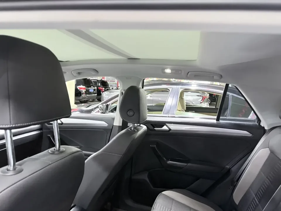 Volkswagen T-Roc TANG 2022 280TSI DSG 2WD Elite PLUS 2022 — thumbnail 3