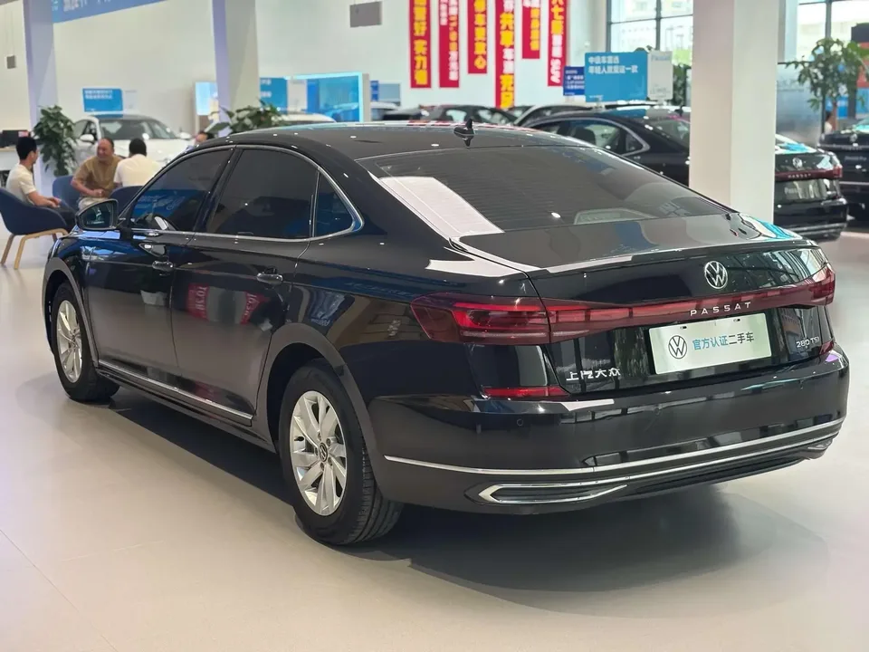 Volkswagen Passat Passat 2025 280TSI Business Edition 2025 — thumbnail 4