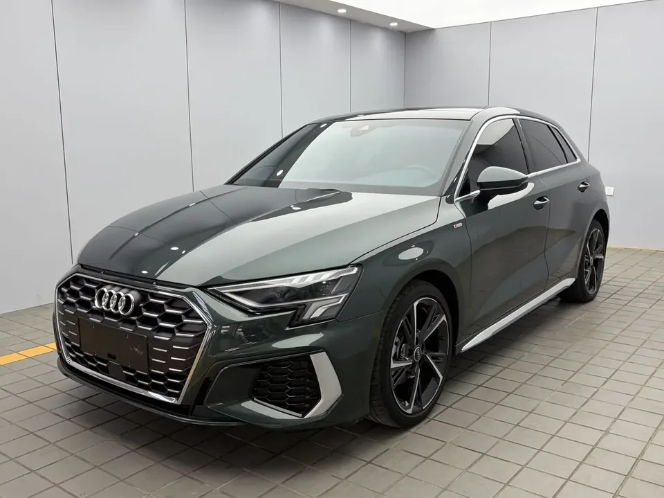 Audi A3 Audi A3 2022 Sportback 35 TFSI: A progressive sports model 2022 — photo 1, buy with delivery to Moscow