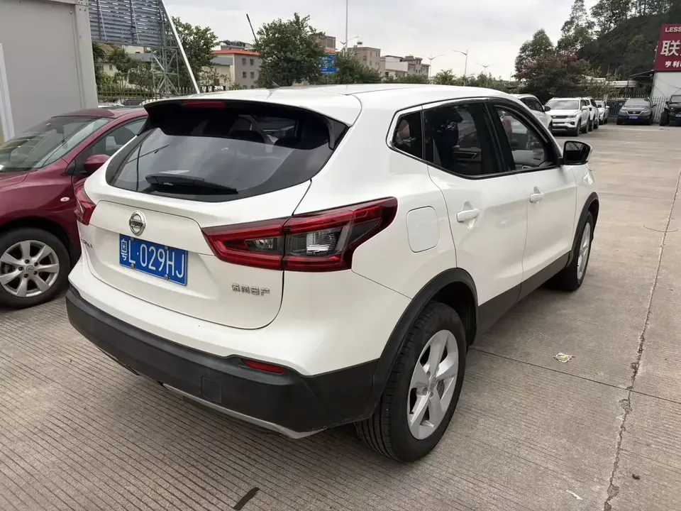 Nissan Qashqai Qashqai 2021 2.0L XV Smart Edition 2022 — thumbnail 2