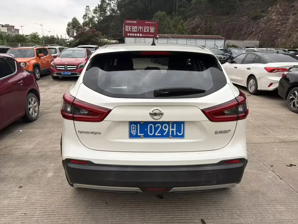Nissan Qashqai Qashqai 2021 2.0L XV Smart Edition 2022 — thumbnail 4