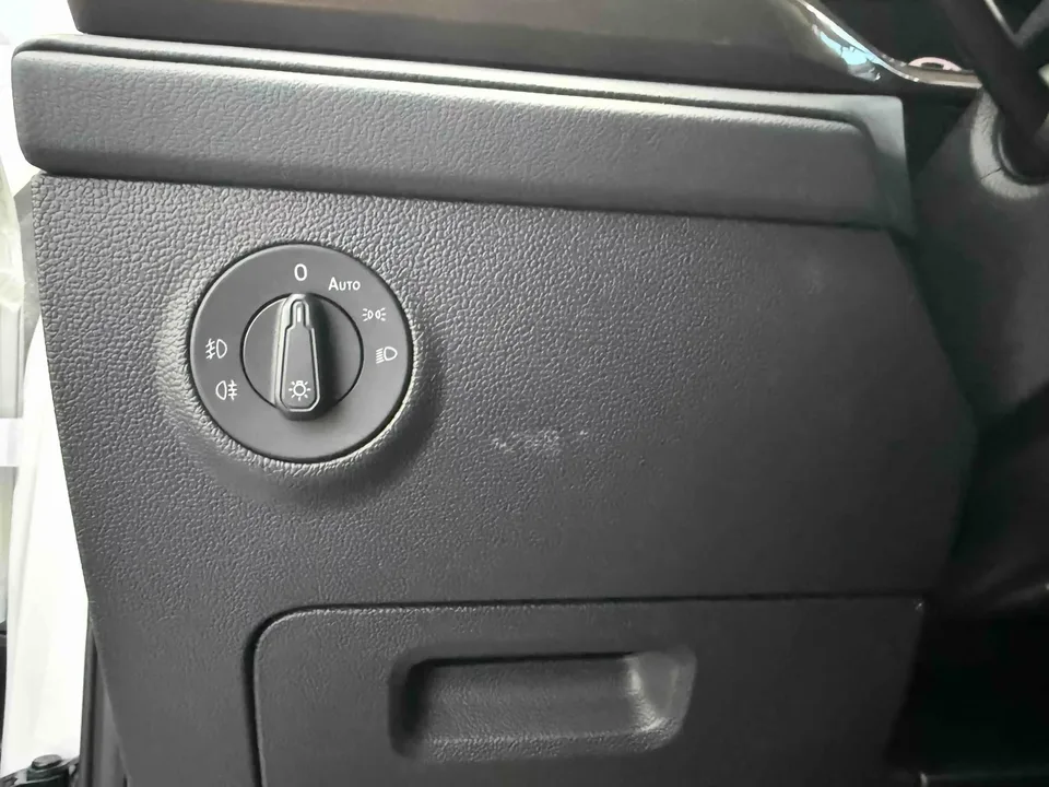 Volkswagen Tharu tuyue 2022 280TSI 2WD Comfort Edition 2022 — thumbnail 4
