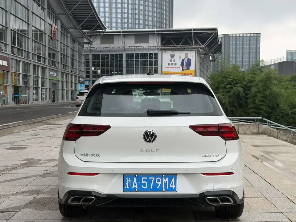 Volkswagen Golf golf 2023 280TSI DSG R-Line 2023 — миниатюра 5