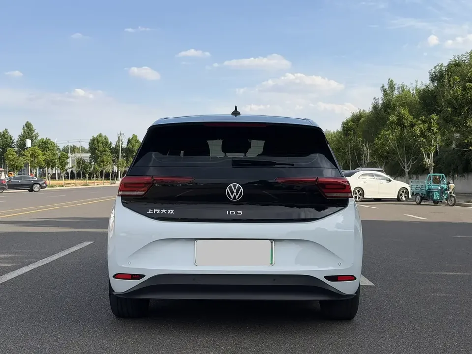 Volkswagen ID.3 Volkswagen ID.3 2023 Pure Smart Edition 2023 — thumbnail 2