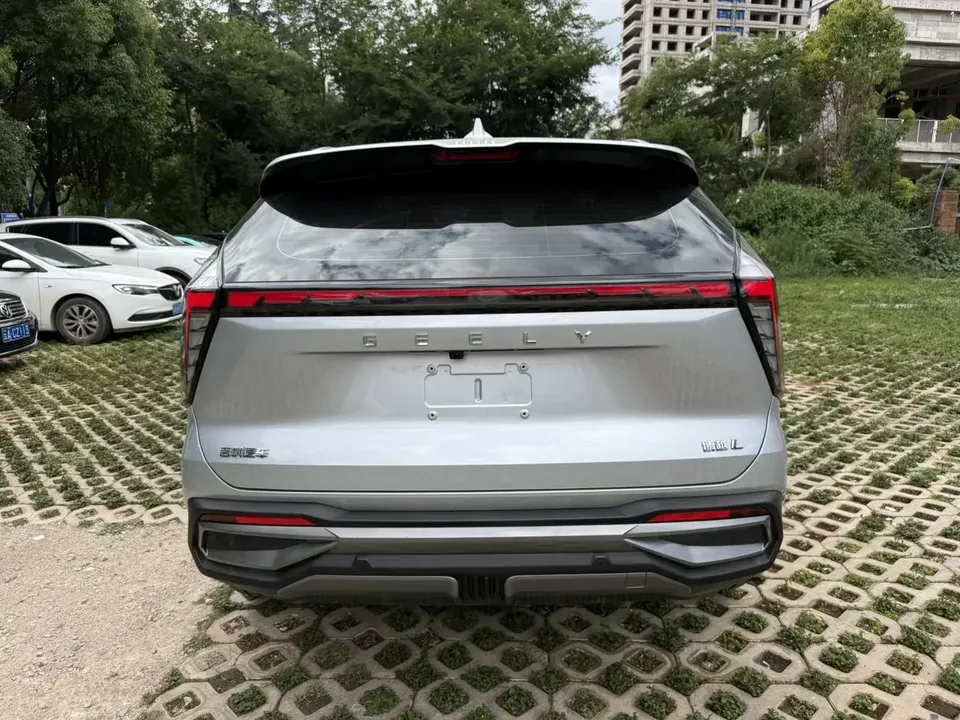 Geely Atlas L Boyue L 2023 1.5TD DCT Premium 2024 — thumbnail 2