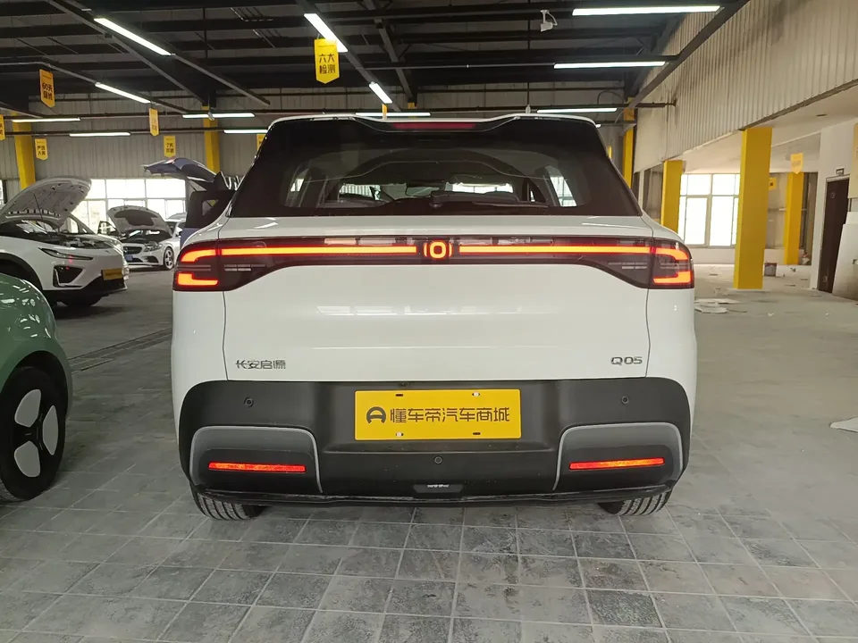 Changan Qiyuan Q05 Changan Qiyuan Q05 2026 405 Max 2026 — thumbnail 2