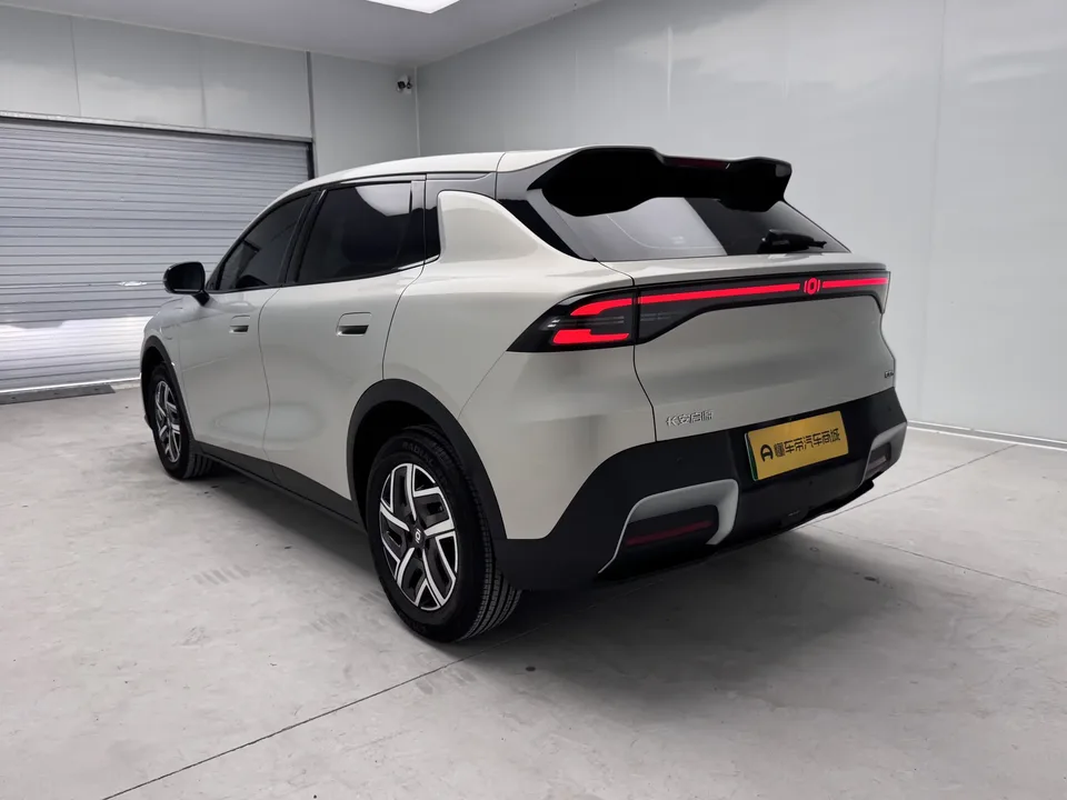 Changan Qiyuan Q05 Changan Qiyuan Q05 2026 405 Max 2026 — thumbnail 2