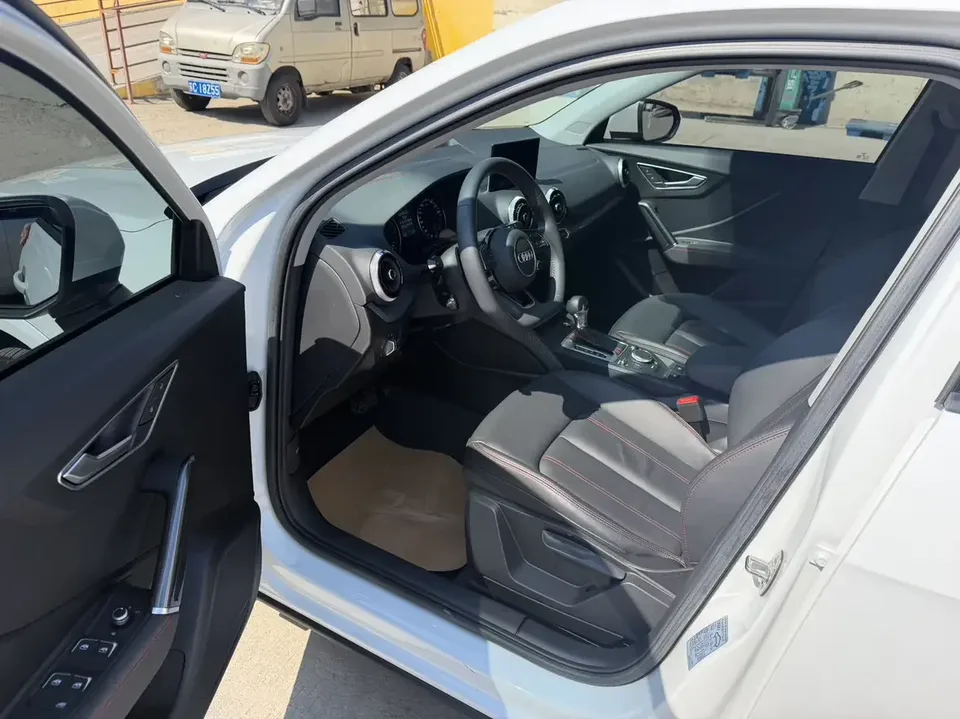 Audi Q2L Audi Q2L 2022 35 TFSI Progressive Dynamic 2022 — thumbnail 3