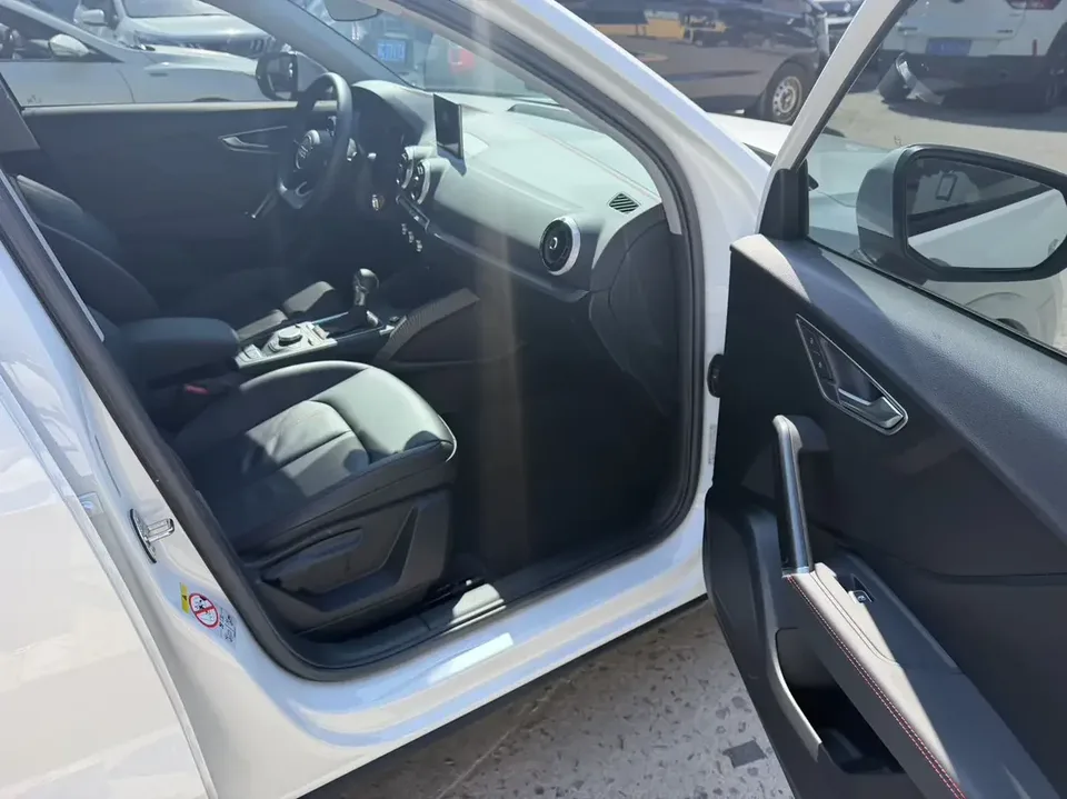 Audi Q2L Audi Q2L 2022 35 TFSI Progressive Dynamic 2022 — миниатюра 5
