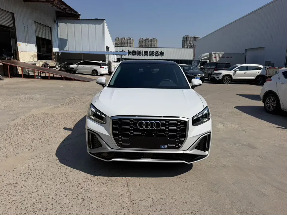 Audi Q2L Audi Q2L 2022 35 TFSI Progressive Dynamic 2022 — photo 1, buy with delivery to Moscow